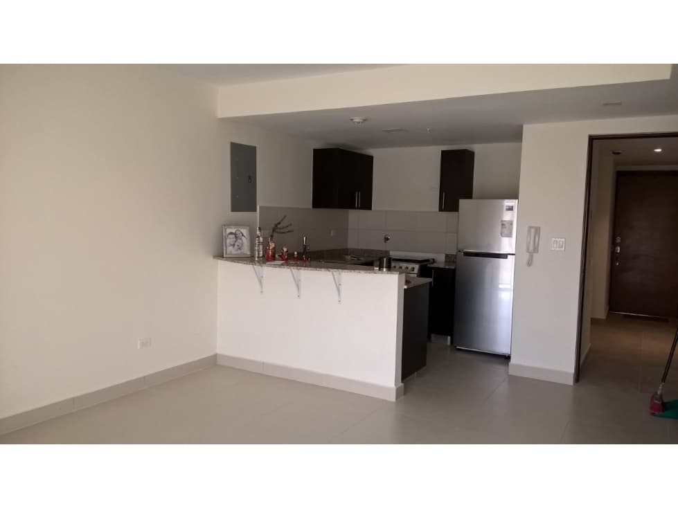 ALQUILER DE APARTAMENTO - PH MIDRISE - PANAMÁ PACIFICO — foto 4