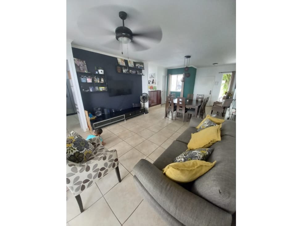 BRISAS NORTE | PH ALPES | SE VENDE | 3 REC | 2 ½ BAÑ | CBE | 2 PAR — foto 3