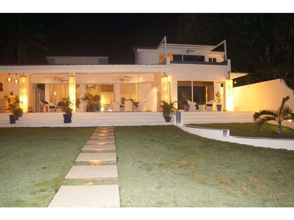 Venta de Casa de Playa en San Carlos, Costa Esmeralda — foto 1