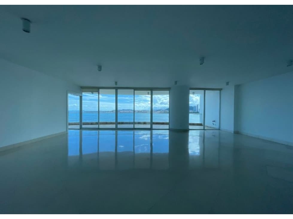 Alquiler y Venta: Apartamento en The Point, Paitilla — foto 1