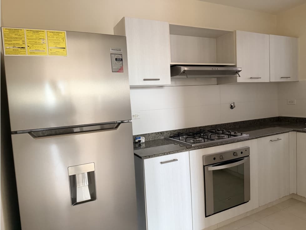 Se alquila Apartamento en Versalles, Torres de Versalles I — foto 4