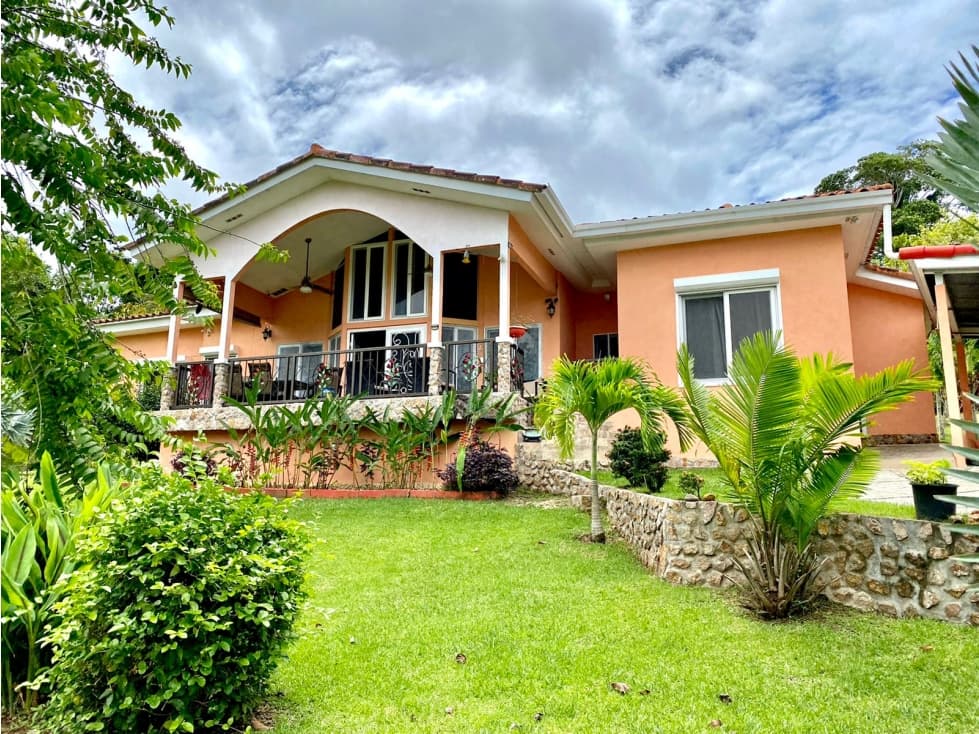 Venta de Casa 3 recámaras en Trinity Hills Valley, Capira — foto 1