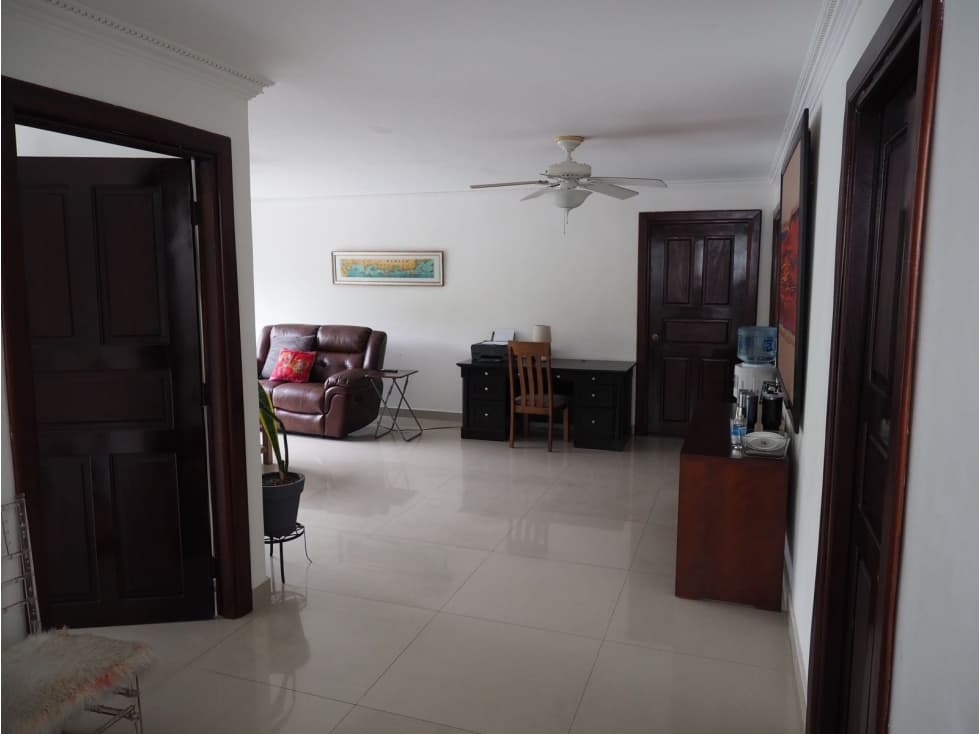 Venta y Alquiler: Casa en Altos del Golf — foto 6