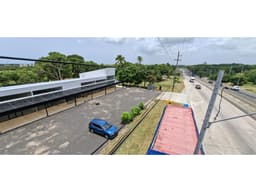 SE ALQUILA LOCAL COMERCIAL 120M EN SAN CARLOS SOBRE VIA ASFALTADA