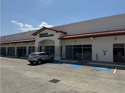 PLAZA FARALLONES / RIO HATO / 90M / LOCALES COMERCIALES JC
