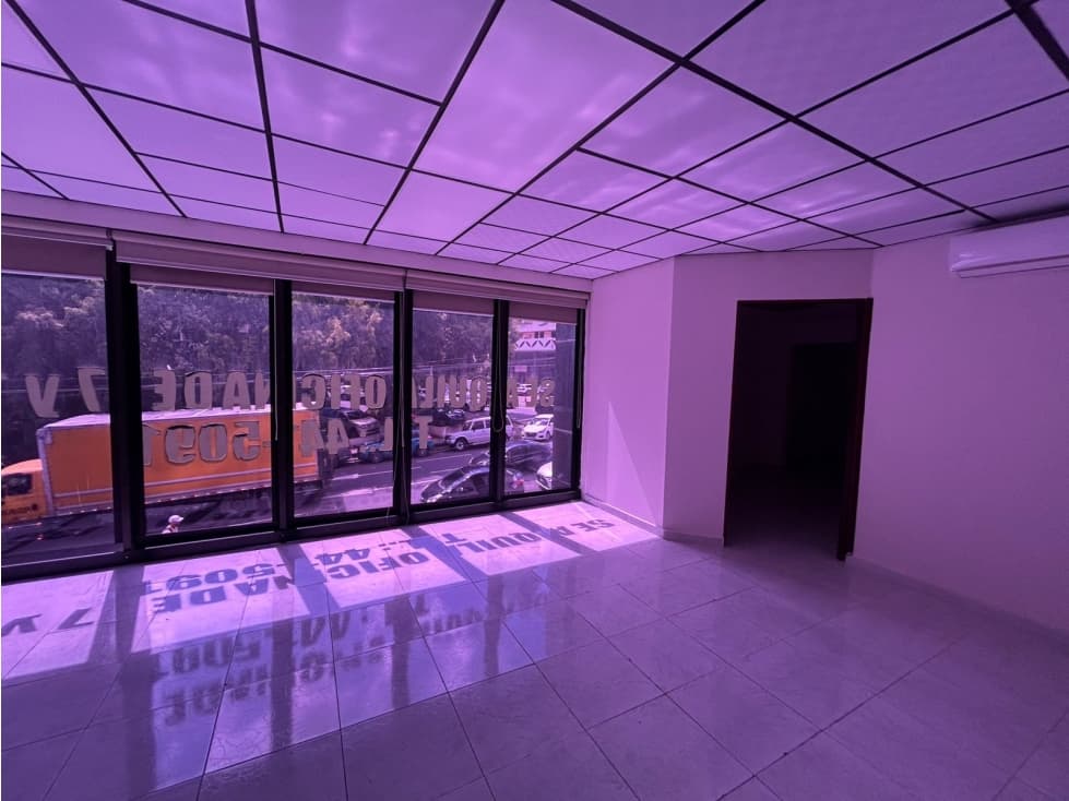 OBARRIO / EDIFICIO CENTRAL / PISO MEDIO / 135M / 3 PARKING / VACIO — foto 2