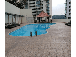 SE VENDE APARTAMENTO EN PH BELVIEW TOWER 80M 2 HABITACIONES CON BALCON