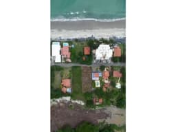 TERRENO / MALIBU / 1000m2 / SEGUNDA LINEA DEL MAR / CERCADO