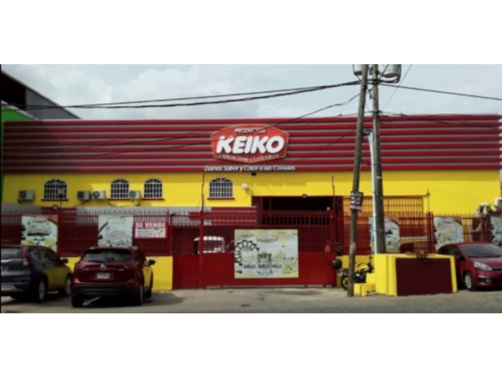 LA CHORRERA / LOCAL COMERCIAL CON GALERA / 4400M2 / 2 NIVELES — foto 1