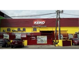 LA CHORRERA / LOCAL COMERCIAL CON GALERA / 4400M2 / 2 NIVELES