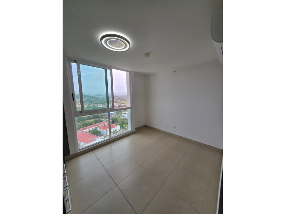 CONDADO DEL REY / PH KINGS PARK / 139M / BALCON — foto 5