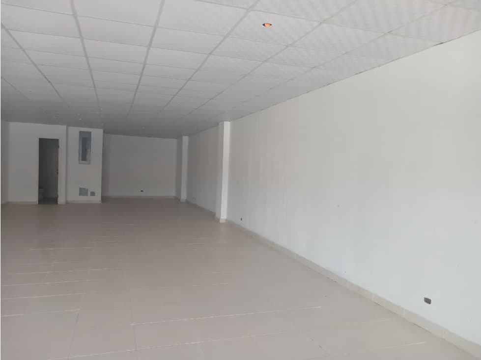 CORONADO MALL / 106M / UBICACION ESTRATEGICA / VACIO AG — foto 1