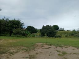 SAN JOSE / SAN CARLOS / 30000 M / COLINDA CON RIO / NEGOCIABLE AG
