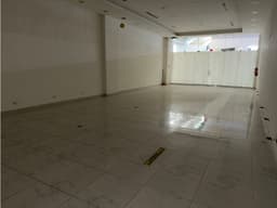 ALBROOK MALL / LOCAL / 168M2 / SEGUNDO PISO