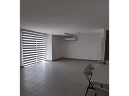 SE VENDE APARTAMENTO EN PH THE DISTRICT 215 M2 CON AMPLIO BALCON