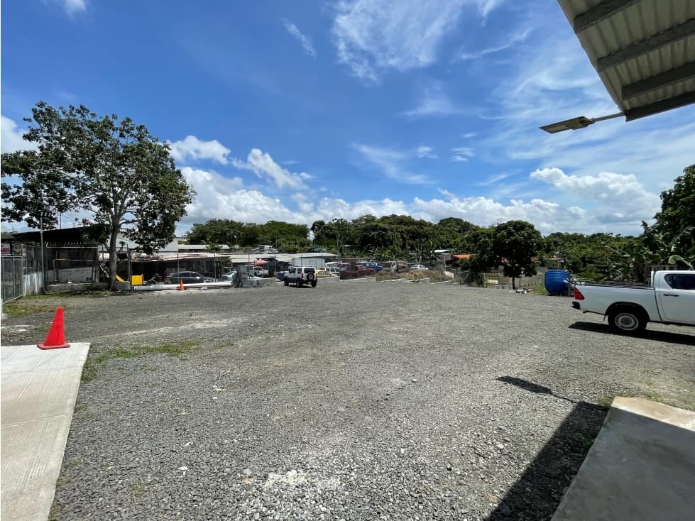 OFICINA / CHORRERA / 1800 M2 / 3 BAÑOS / 3 DIVICIONES / DEPOSITO — foto 5