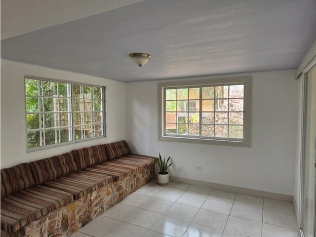 SE VENDE AMPLIA CASA 145 M2 EN ARRAIJAN VILLAS EL CARRIZAL CON TERRAZA