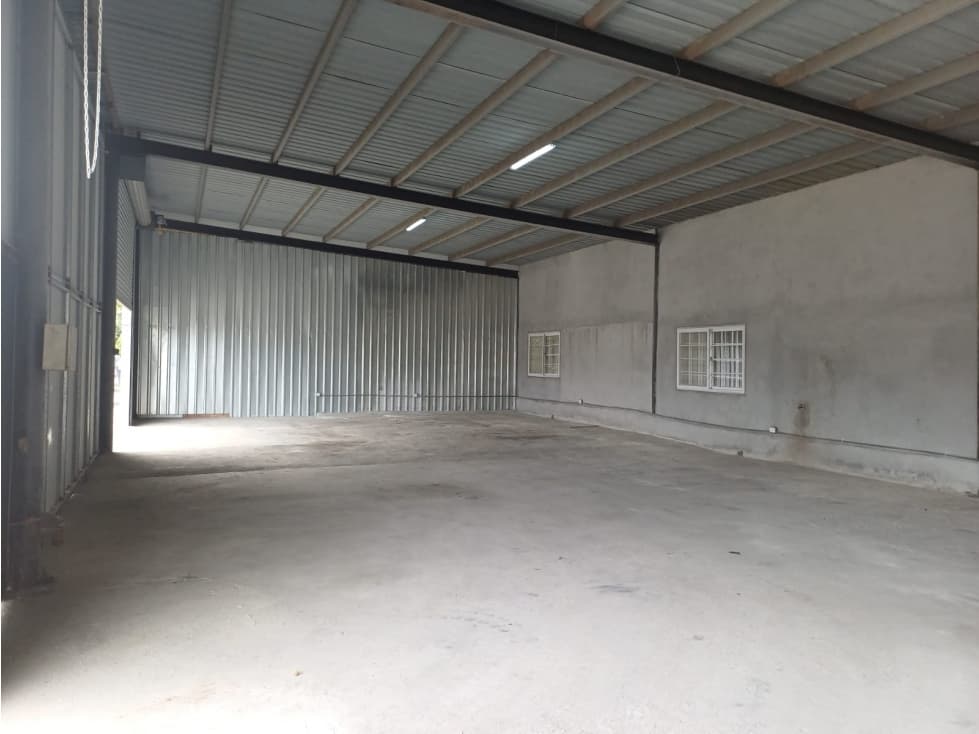 24 DE DICIEMBRE / CENTRO LOGISTICO DOS RIOS / GALERA / 170 M / VACIO — foto 3
