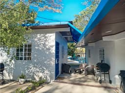 SE VENDE CASA EN SAN CARLOS EL PALMAR 1500 M2 CON PISCINA
