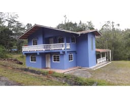 CERRO AZUL / 2 NIVELES / 4 HABITACION / 1600M / CAPESTRE