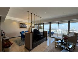 SE VENDE APARTAMENTO EN PUNTA PACIFICA TOC TRUMP 300 M VISTA AL MAR