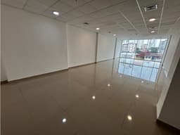 EL CARMEN / PLAZA KORINTHO / 88M / 2 PARKING / FRENTE A VIA