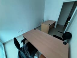 EL CARMEN / PLAZA KORINTHO / 9M / PISO MEDIO / FRENTE A VIA / AMOBLADO