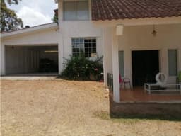 SE VENDE CASA EN SAN CARLOS PLAYA CORONA 688 M2 CERCA AL MAR
