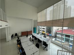 OFICINA / EL CANGREJO / NEO PLAZA / 150M / 2 NIVELES / DIVISIONES
