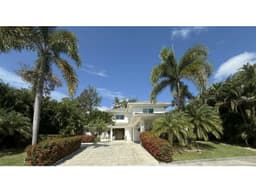 COCLE / BIJAO BEACH CLUB & RESIDENCES / 5 HABITACIONES / 450M / DUPLEX