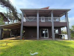 CERRO AZUL / 2000 M2 / 2 NIVELES / 4 HABITACIONES / CAMPESTRE