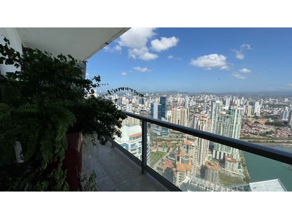 PUNTA PACIFICA / TOC TRUMP / PENTHOUSE / 300M / VISTA AL MAR — foto 2