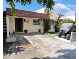 SE VENDE CASA EN ARBOLEDAS LOS OLIVOS CON 4 HABITACIONES Y TERRAZA MY