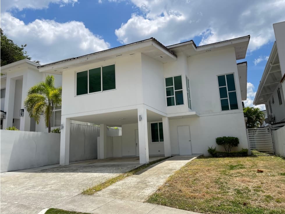 ALTOS DE PANAMÁ / HORIZONTES / 4 HABITACION / 420M / TERRAZA / PATIO — foto 5