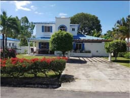 CASA EN VENTA / PLAYA BLANCA / 700M / VISTA AL MAR / BALCON