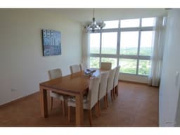 SE VENDE APARTAMENTO EN CORONADO GOLF TOWER 165 M2 CON PISCINA