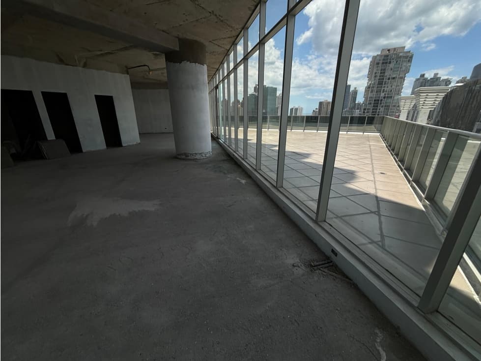 CALLE 50 / REVOLUTION F&F TOWER TORNILLO / MEZZANINE / TERRAZA / 582M — foto 2