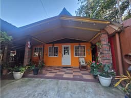 ALTOS DE CERRO AZUL / FINCA AGROTURISTICA / 2 CABAÑAS / 1 CASA / 1998M