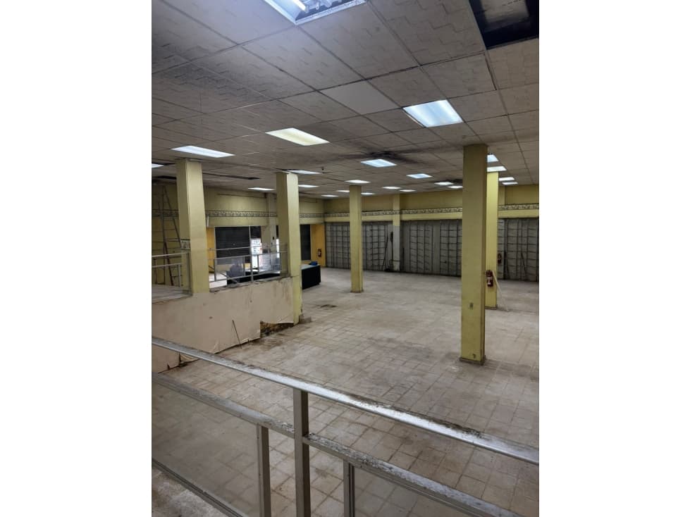 LOCAL / AVENIDA ANCON / 1485M / BODEGA / OFICINAS / ANDEN / VACIO — foto 3