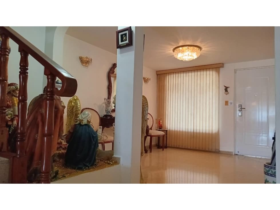 HATO PINTADO / 384M / 3 HABITACIONES / 2 PARKING / 2 NIVELES / TERRAZA — foto 5