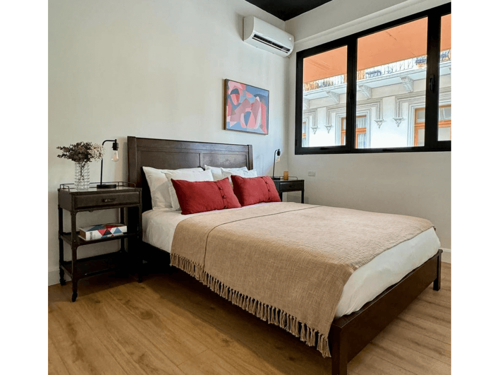SE VENDE CASCO VIEJO CASCO ANTIGUO PLAZA CENTRAL 63M AMOBLADO — foto 6