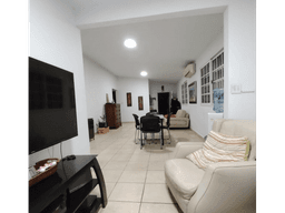 VENTA DE CASA EN BRISAS DEL GOLF DE 3 HABITACIONES CON 2 TERRAZAS