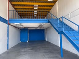 LOCAL / PLAZA ONDGO / LA CHORRERA / 110M / MEZZANINE / VACIO