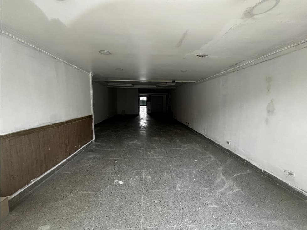 EL DORADO / LOCAL COMERCIAL / 155 M2 / VIA PRINCIPAL / 2 NIVEL — foto 4