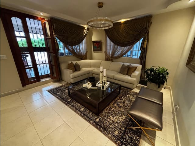 HATO PINTADO DOÑA VILLA / 333M / 3 NIVELES / AMPLIA TERRAZA / JACUZZI