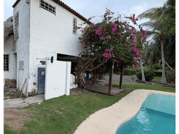 CHAME / PUNTA CHAME / CASA / INVERSIÓN RENTABLE / 1600M2 / AMOBLADA
