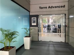 OFICINA / OBARRIO / PH TORRE ADVANCE / 80 M2 / AMOBLADA / 2 PARKING