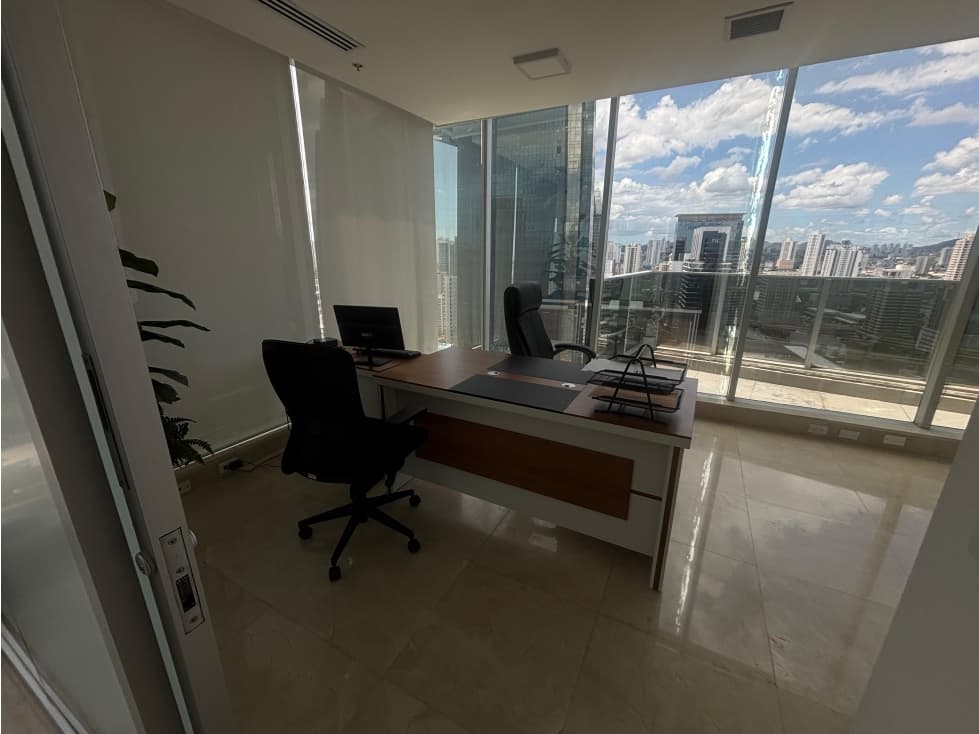 CALLE 50 / REVOLUTION F&F TOWER TORNILLO / 188M / DIVISIONES — foto 2