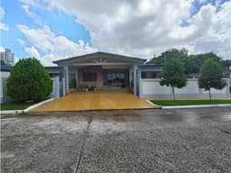 BETANIA / LA GLORIA / 530M / 4 HABITACIONES / 3 PARKING / TERRAZA