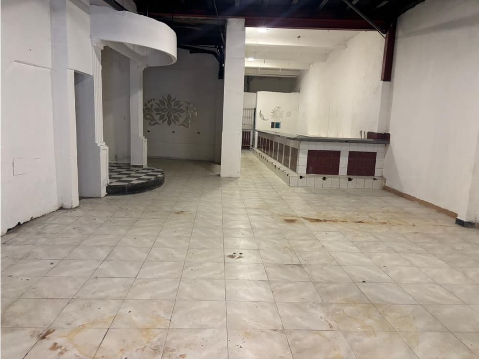 CASCO VIEJO / 210M / ESPACIO AMPLIO CON BARRA / IDEAL PARA DISCOTECA — foto 1